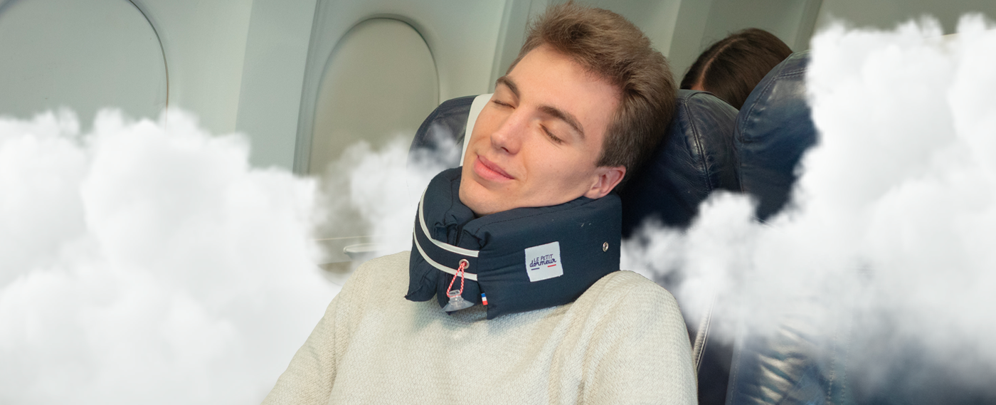 10 astuces pour bien dormir en avion