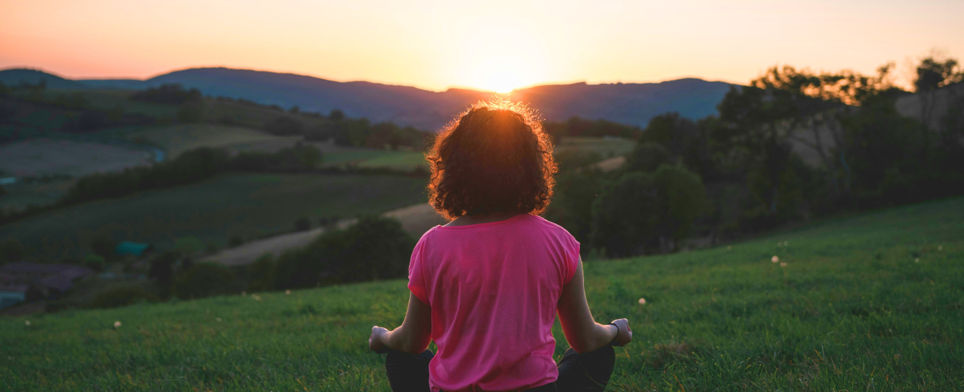 Voyager sans stress : conseils et astuces pour un voyage serein